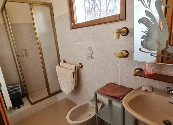 Maison à vendre    5 pièces • 225 m2 Casseneuil