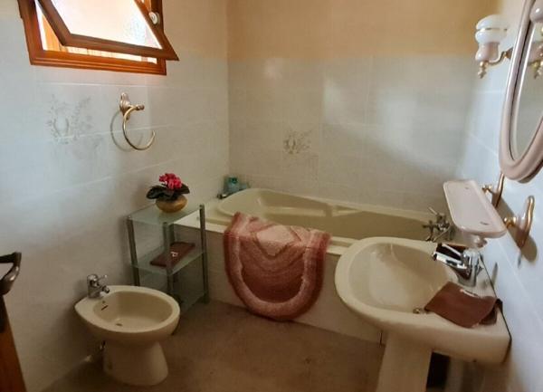 Maison à vendre    5 pièces • 225 m2 Casseneuil