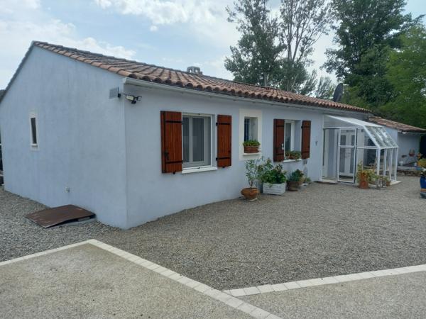 Salernes Villa de Plain Pied 4 pièce(s) 96.1 m2 et piscine