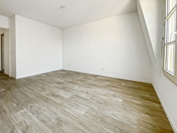 Appartement 2 pièces à louer au centre-ville de Melun - Exclusivité ERA SAINT AMBROISE