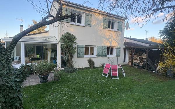 Maison à vendre    7 pièces • 123 m2 Menucourt