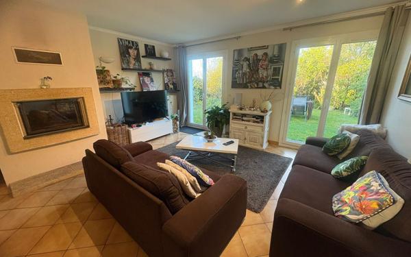 Maison à vendre    7 pièces • 123 m2 Menucourt