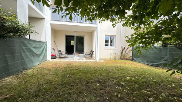 A LOUER APPARTEMENT DE TYPE 2 AVEC JARDIN - SECTEUR BLAYE , Saint seurin de cursac