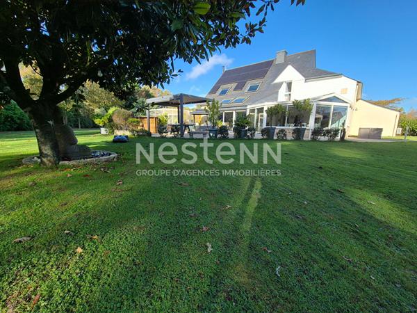 Maison d'architecte 262 m² avec un parc de plus de 4700 m²