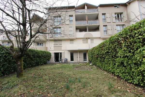 Appartement Albertville 2 pièce(s) cave parking jardinet