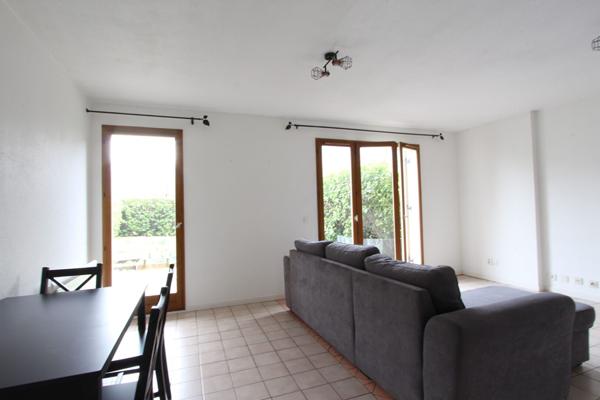 Appartement Albertville 2 pièce(s) cave parking jardinet