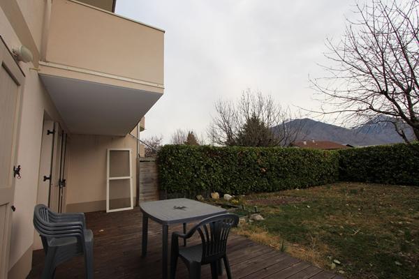 Appartement Albertville 2 pièce(s) cave parking jardinet