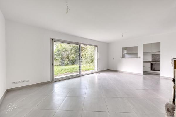 Appartement 4 pièces avec jardin plein sud, 2 stationnements et cave - Sèvres