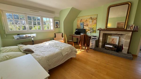 SAINT-PIERRE-QUIBERON - Vente propriété exceptionnelle de 300 m² avec piscine, étang et très grand terrain