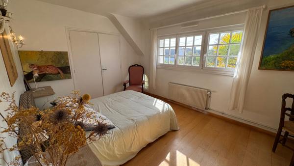 SAINT-PIERRE-QUIBERON - Vente propriété exceptionnelle de 300 m² avec piscine, étang et très grand terrain