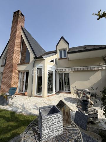 Maison d architecte de 221 m²