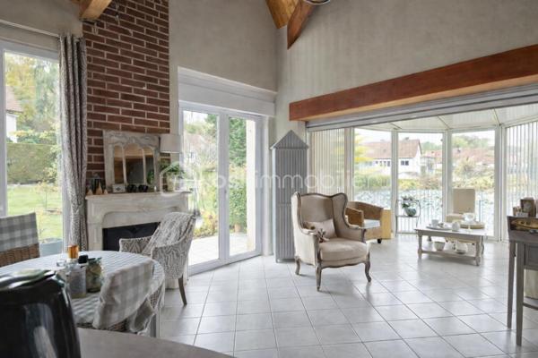 Maison d architecte de 221 m²