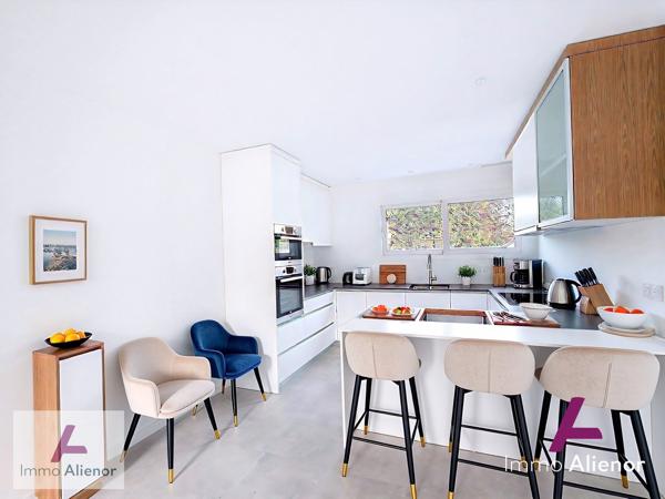 Découvrez cette magnifique maison moderne et spacieuse