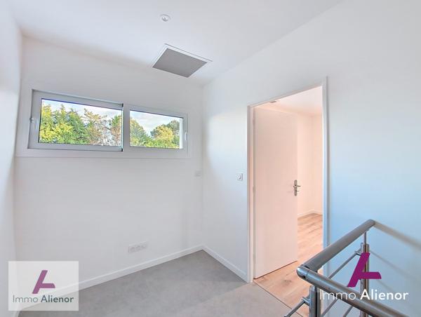 Découvrez cette magnifique maison moderne et spacieuse