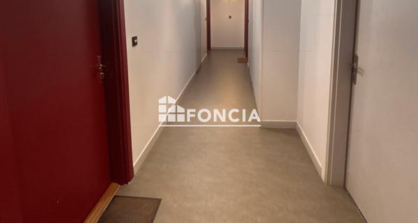 À vendre Studio 29.6 m² - Paris 75019
