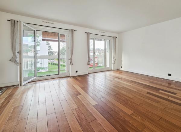 Appartement Verrieres Le Buisson 4 pièce(s) 90 m2