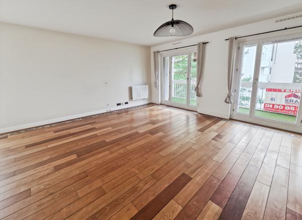 Appartement Verrieres Le Buisson 4 pièce(s) 90 m2