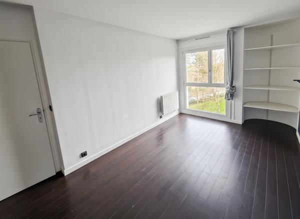 Appartement Verrieres Le Buisson 4 pièce(s) 90 m2