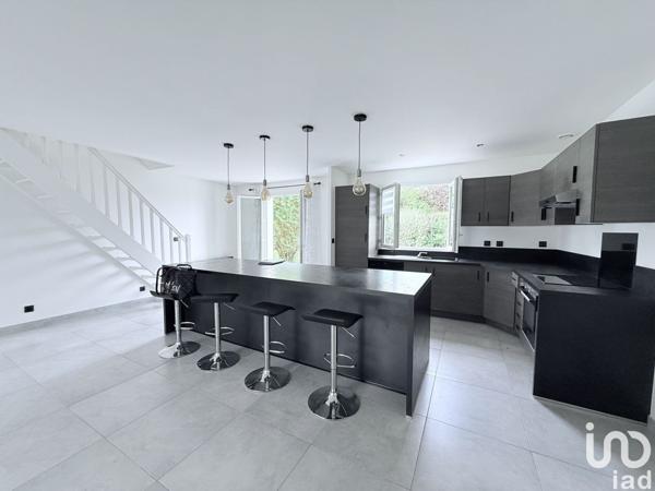Maison 6 pièces de 160 m² à Soisy-sur-Seine (91450)