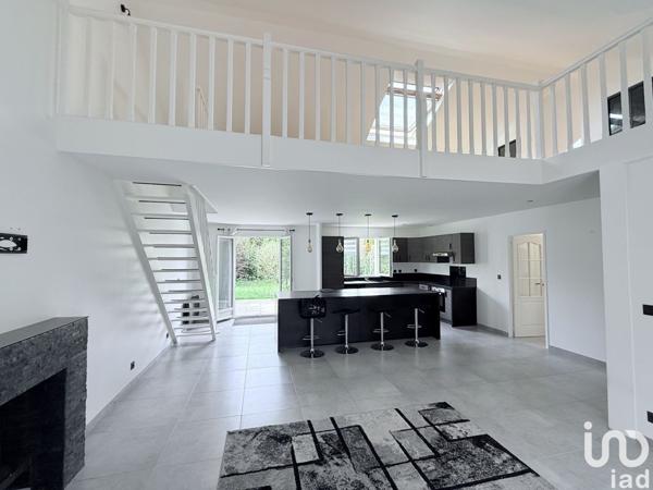 Maison 6 pièces de 160 m² à Soisy-sur-Seine (91450)