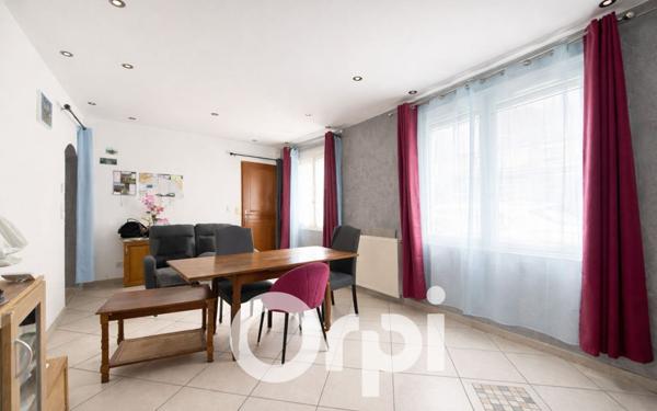 Appartement à vendre    4 pièces • 60,96 m2 Froges
