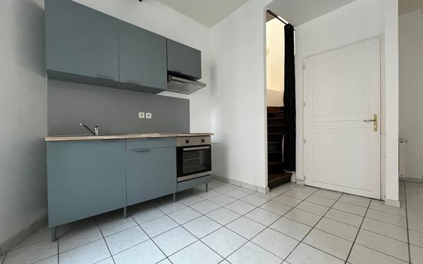 Appartement à louer    2 pièces • 67 m2 Mâcon