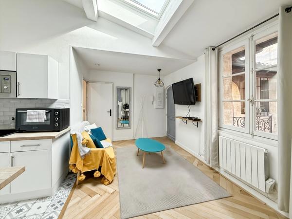 Charmant studio au calme - Place du parlement - Quartier Saint Pierre