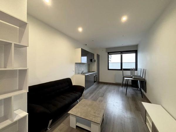 Appartement à louer 2 pièces 43.34m²