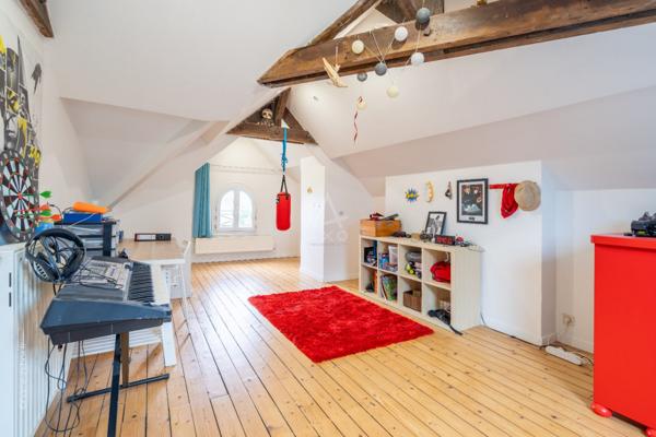 Vaste maison familiale - Orangerie