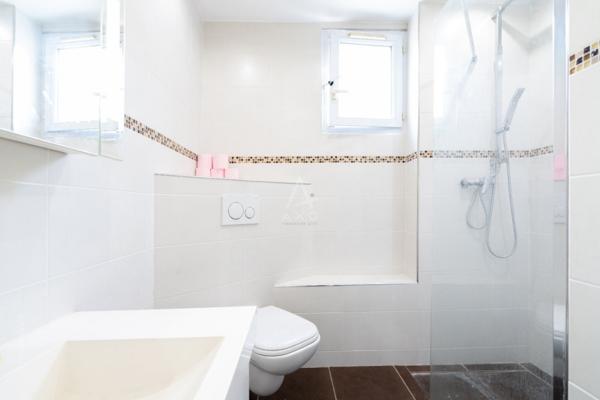 Vaste maison familiale - Orangerie