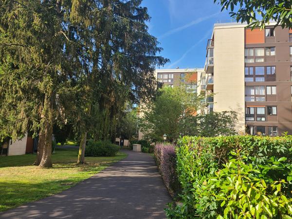 NOUVEAU Appartement Fontenay Le Fleury 4/5 pièces