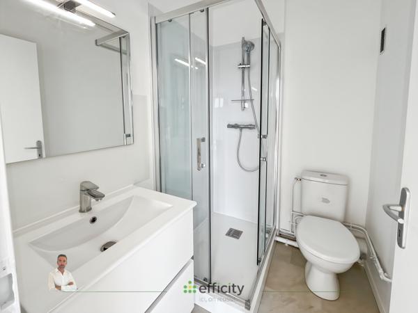 Appartement
         1 pièce
        - 19 m² 33 000 €*