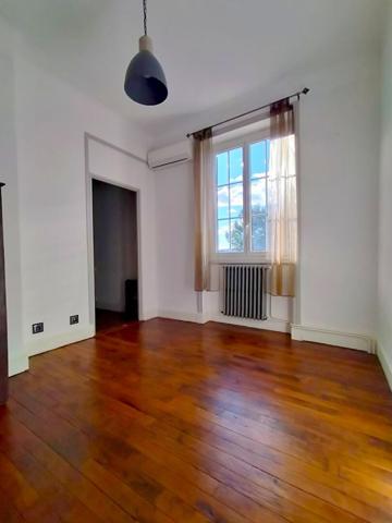 Frontignan - Magnifique villa de 220M² de type 6, avec jardin de 1122M² avec piscine