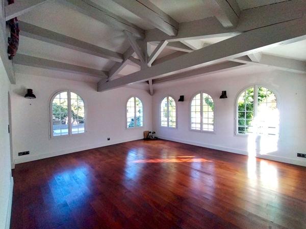 Frontignan - Magnifique villa de 220M² de type 6, avec jardin de 1122M² avec piscine