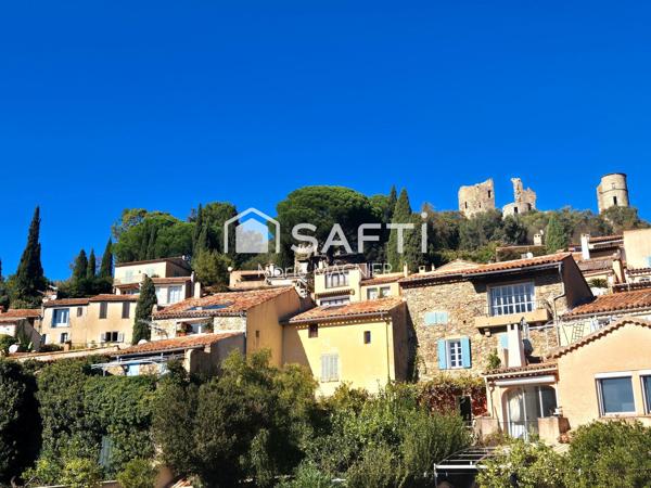 Maison de 146 m², jardin, vue château et fort potentiel d'aménagement : découvrez cette pépite à Grimaud !