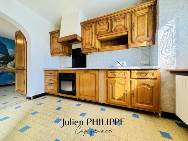 Maison à vendre 5 pièces SAINT LAURENT DU CROS (05)