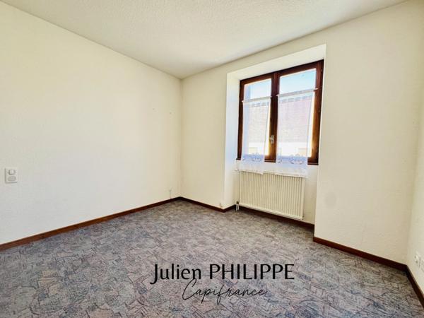 Maison à vendre 5 pièces SAINT LAURENT DU CROS (05)