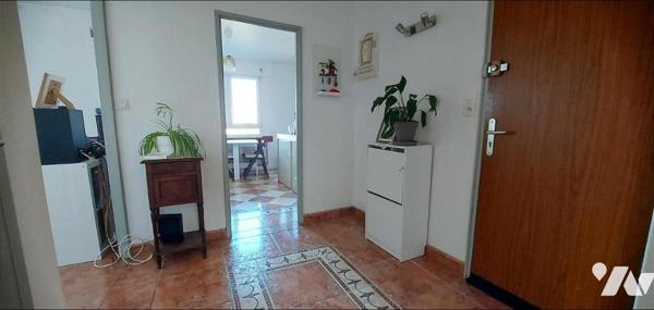 CHAPRAIS T4 +PARKING