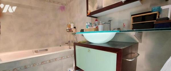 CHAPRAIS T4 +PARKING