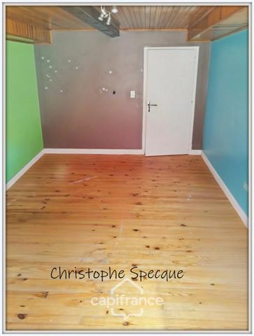 Immeuble à vendre BESSE ET SAINT ANASTAISE (63)