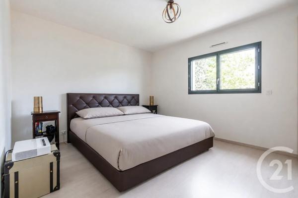 Maison à vendre  6 pièces - 213 m 2   BRY SUR MARNE  - 94