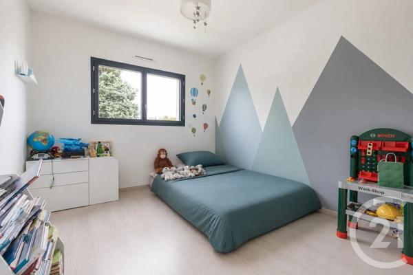 Maison à vendre  6 pièces - 213 m 2   BRY SUR MARNE  - 94