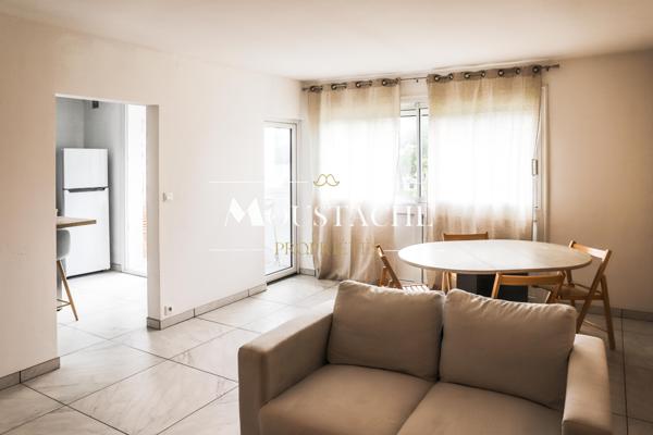 BEL APPARTEMENT - PROCHE COMMERCES DE ROYAN -