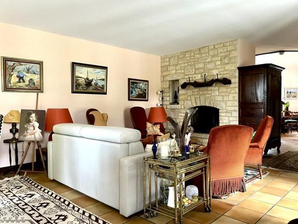 Maison à vendre |  Chancelade |  8 pièces | 190 m²