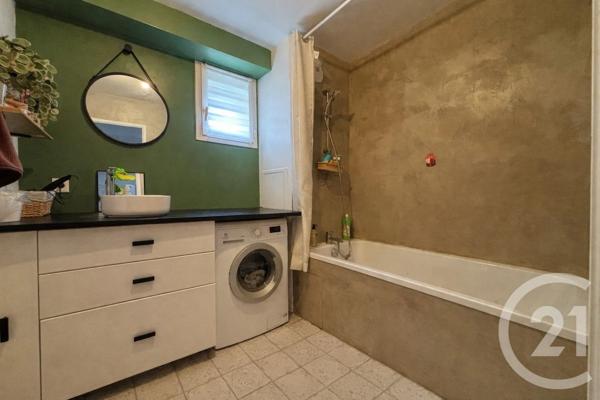 Appartement F4 à vendre  4 pièces - 78,89 m 2   ERAGNY SUR OISE  - 95