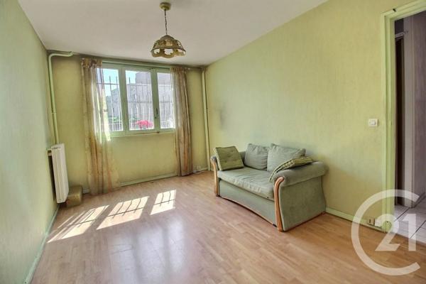 Appartement F2 à vendre  2 pièces - 40,72 m 2   PANTIN  - 93