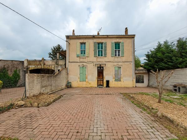 Maison Salon De Provence 215.29m2