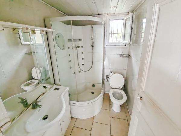 Maison Salon De Provence 215.29m2