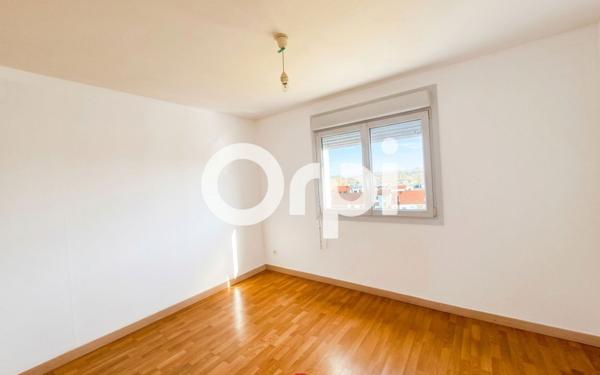 Appartement à vendre    3 pièces •  La Fère