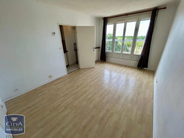 Appartement à louer 1 pièce 27.9m² Maurepas (78310)